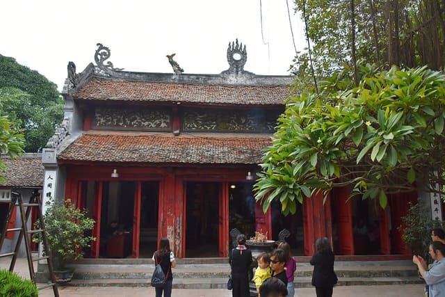 玉山祠の建物